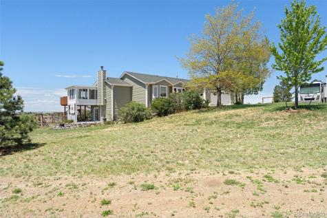 8191 Sun Country Drive Elizabeth CO 80107