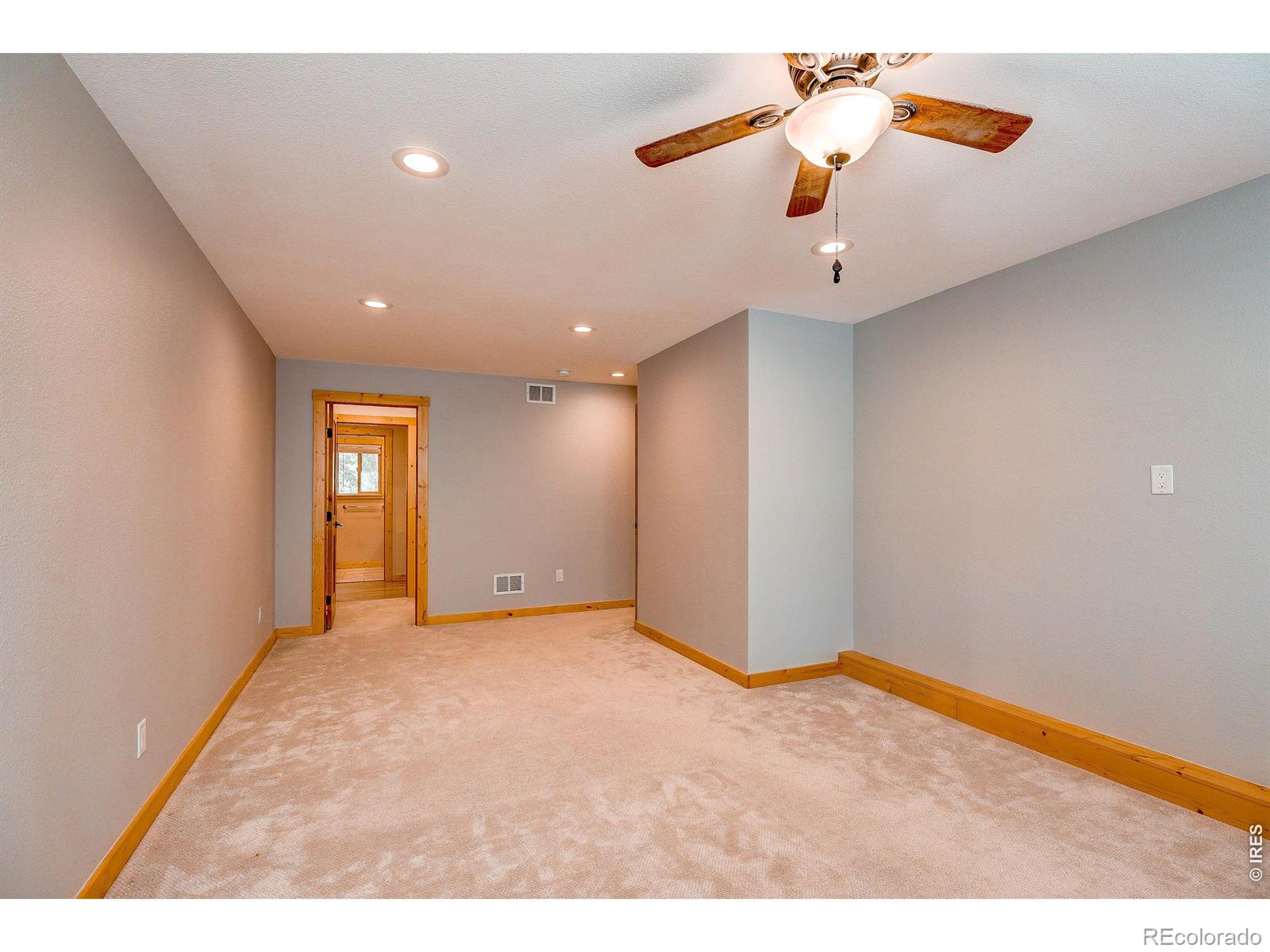 166 Cherokee Road Lyons CO 80540