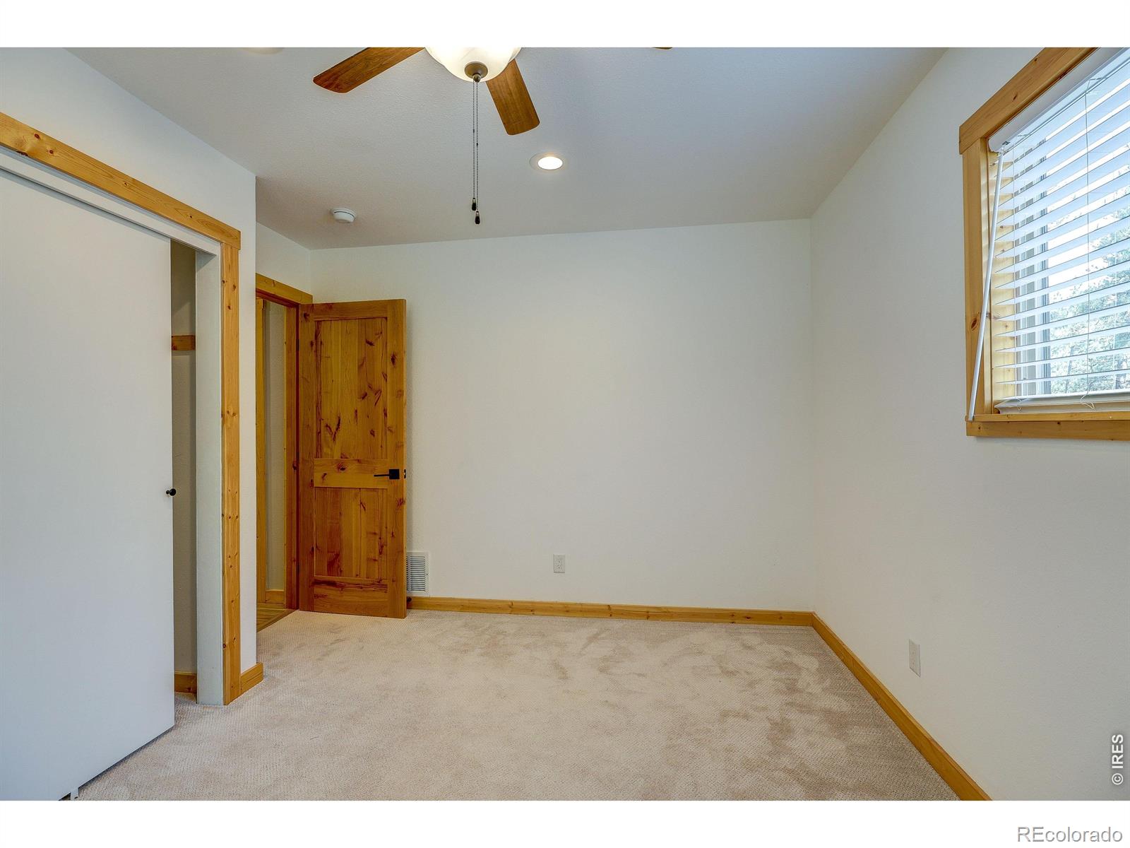 166 Cherokee Road Lyons CO 80540