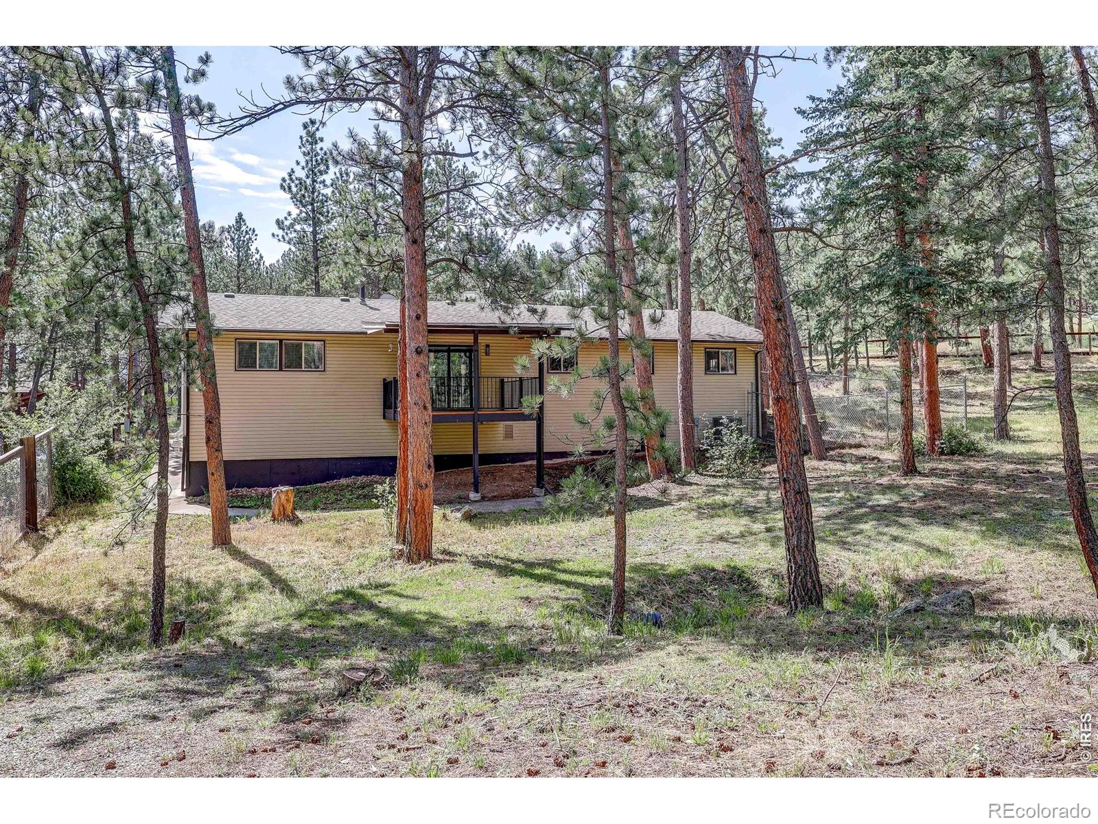 166 Cherokee Road Lyons CO 80540
