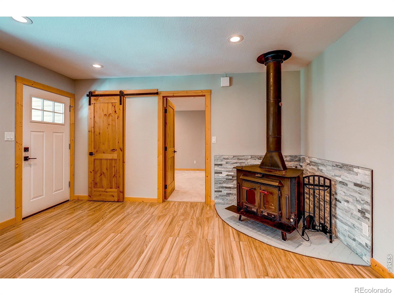 166 Cherokee Road Lyons CO 80540