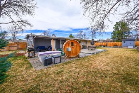 323 E Briarwood Drive Centennial CO 80122