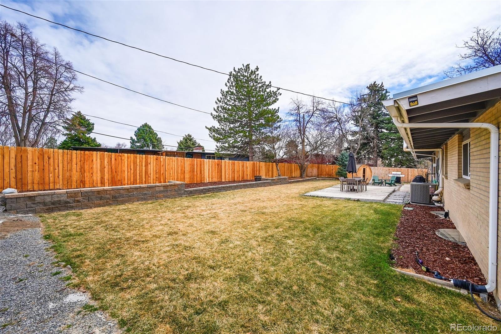 323 E Briarwood Drive Centennial CO 80122