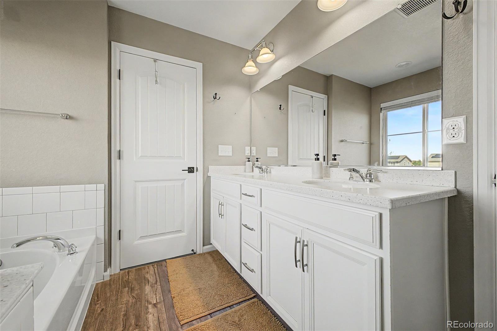 2645 E 159th Way Thornton CO 80602