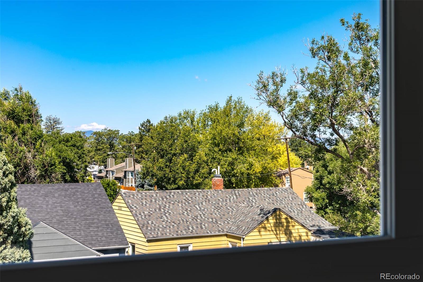 1592 N Ames Street Lakewood CO 80214