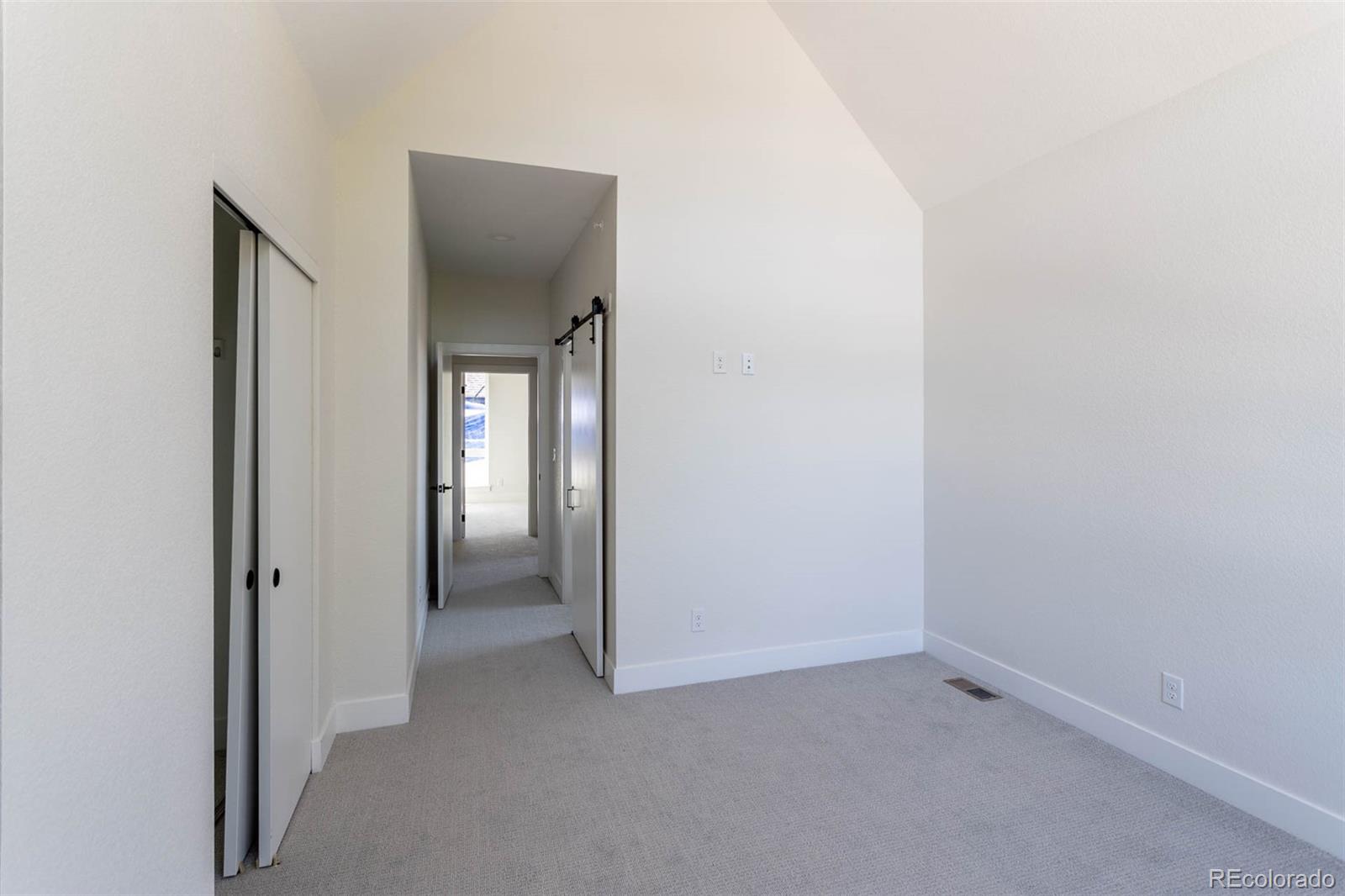 1592 N Ames Street Lakewood CO 80214