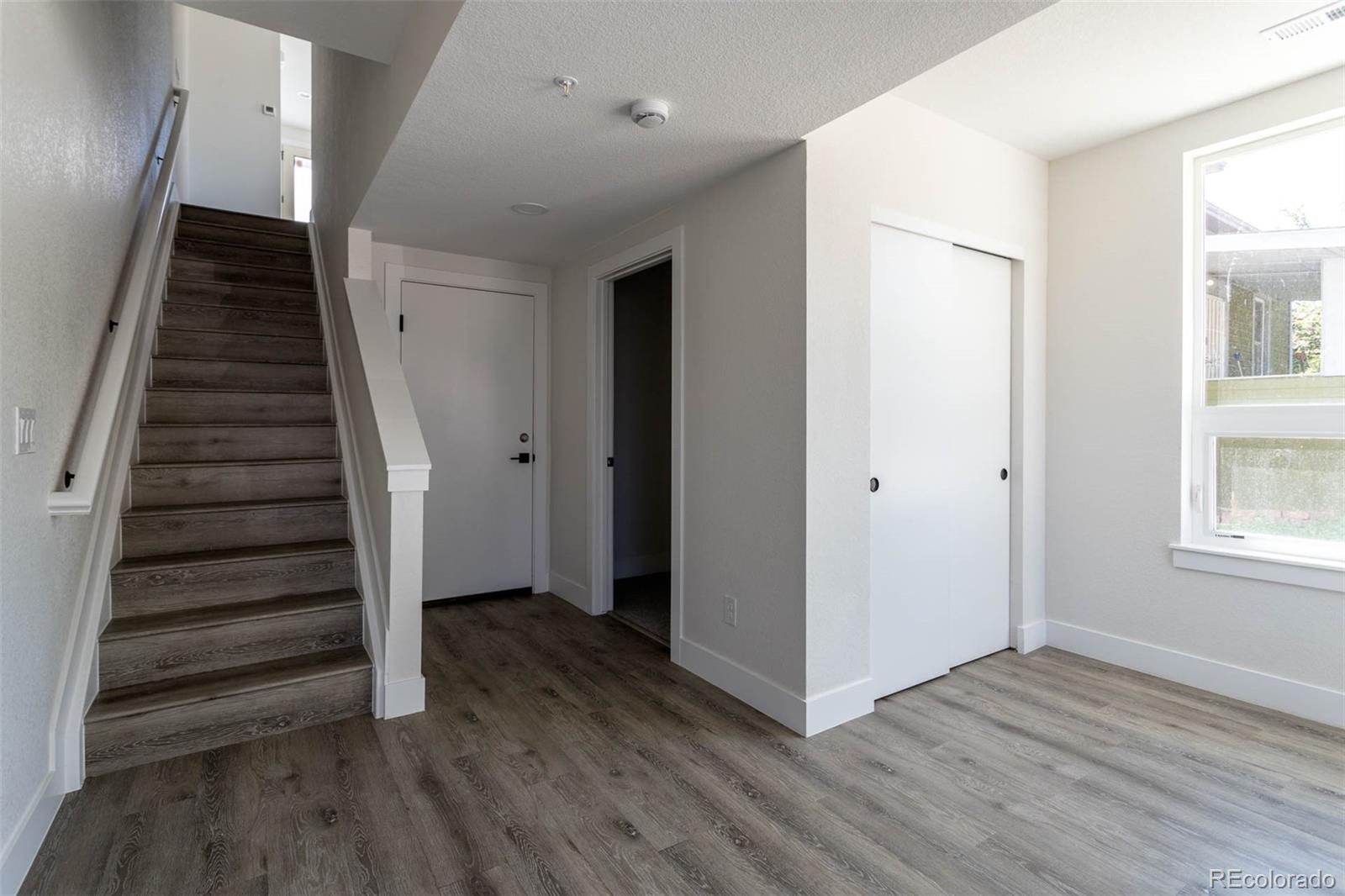 1592 N Ames Street Lakewood CO 80214