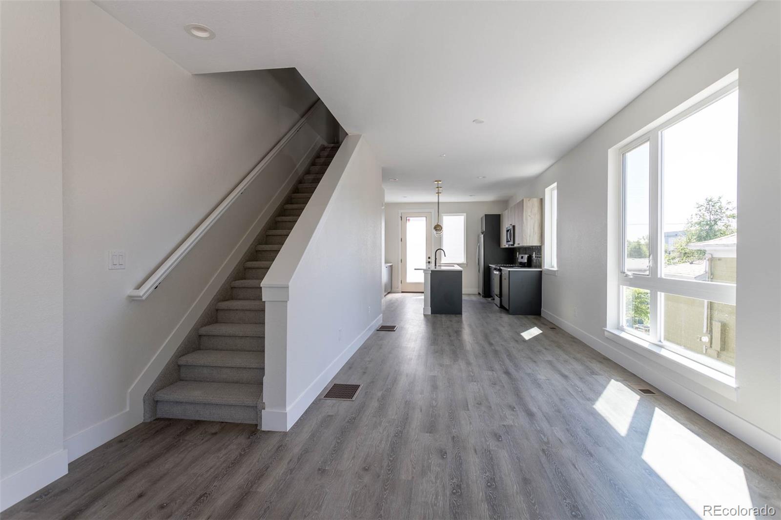 1592 N Ames Street Lakewood CO 80214