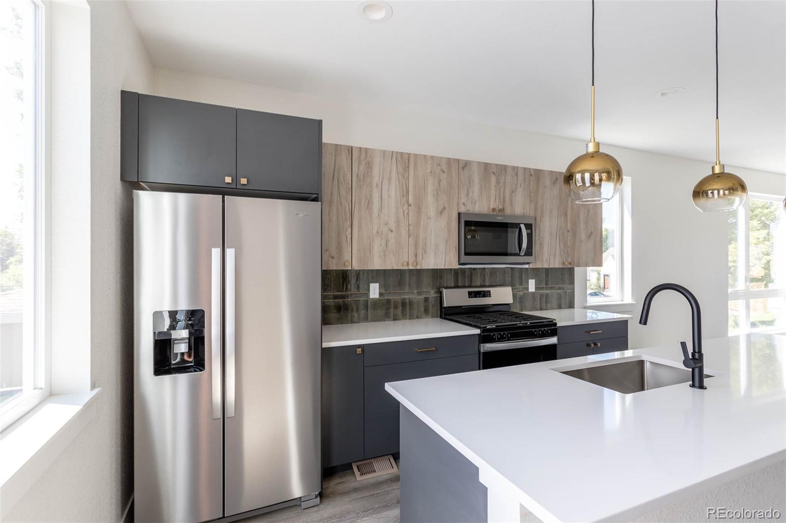 1592 N Ames Street Lakewood CO 80214