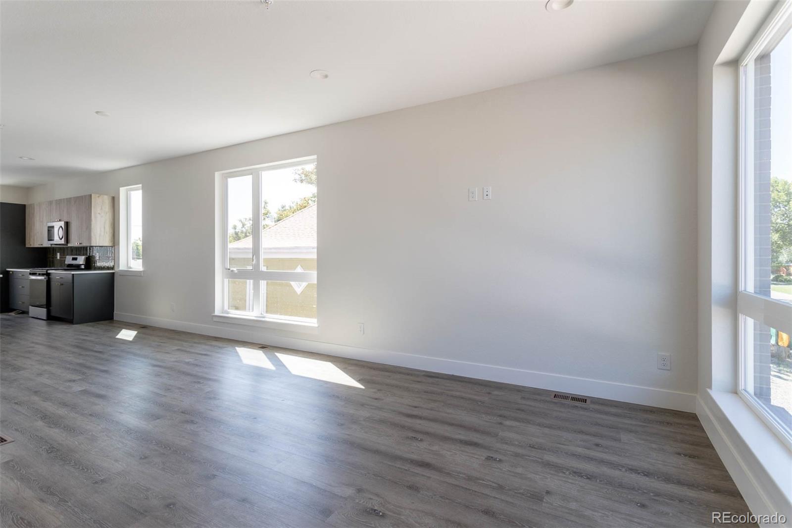 1592 N Ames Street Lakewood CO 80214