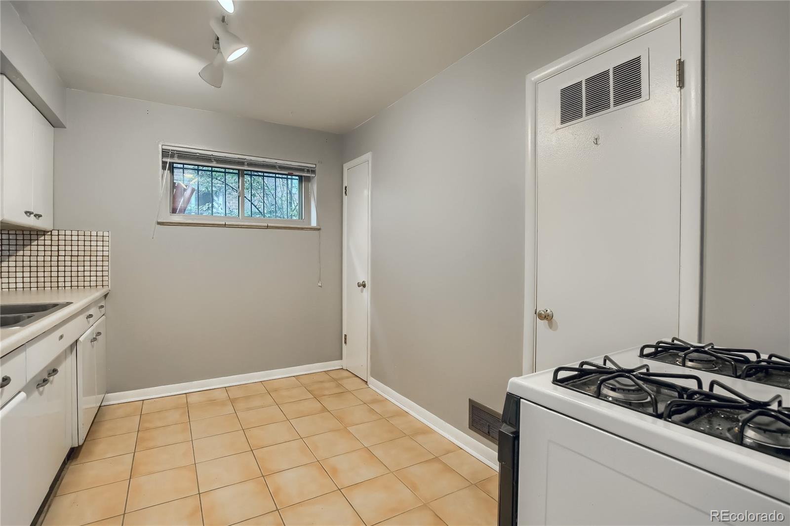 33 Washington Street Denver CO 80203