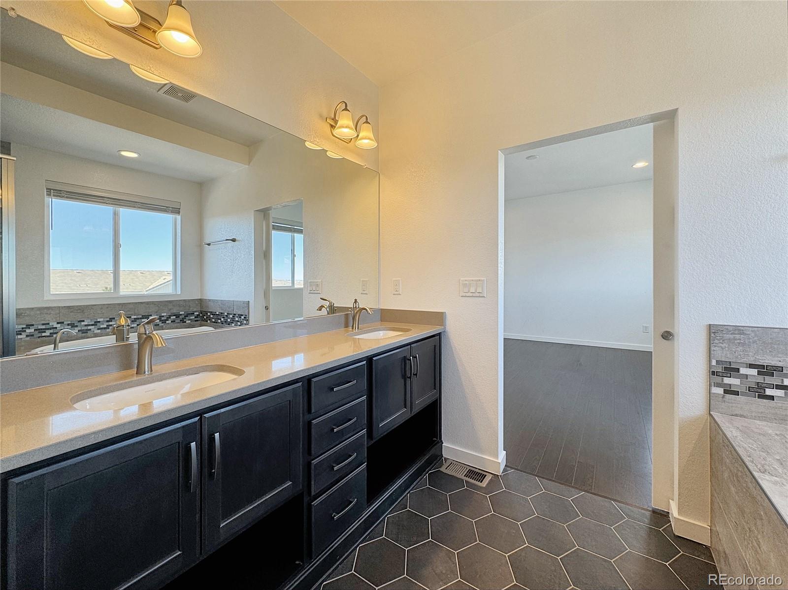 11096 Watermark Street Parker CO 80134