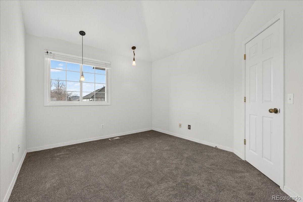 5662 S Nome Street Englewood CO 80111