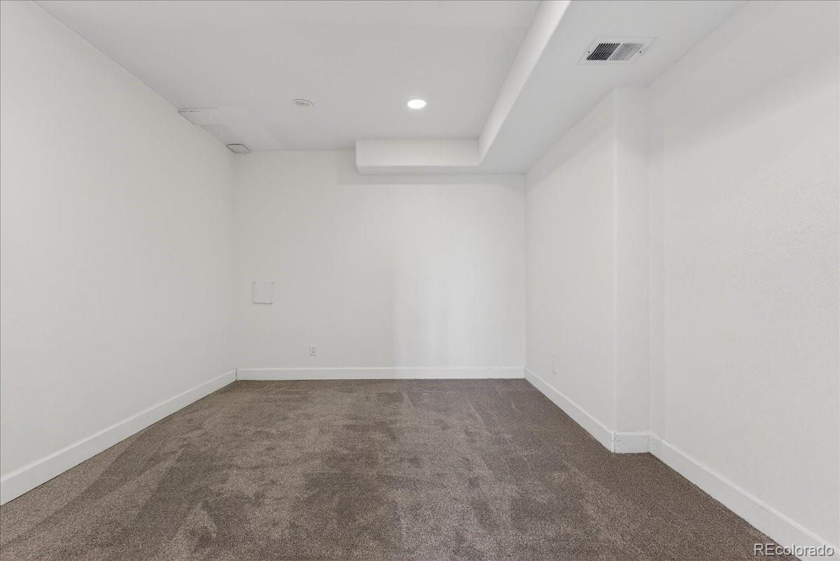 5662 S Nome Street Englewood CO 80111