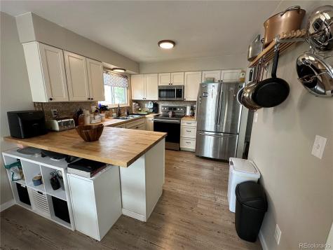 2442 Payne Circle Colorado Springs CO 80916