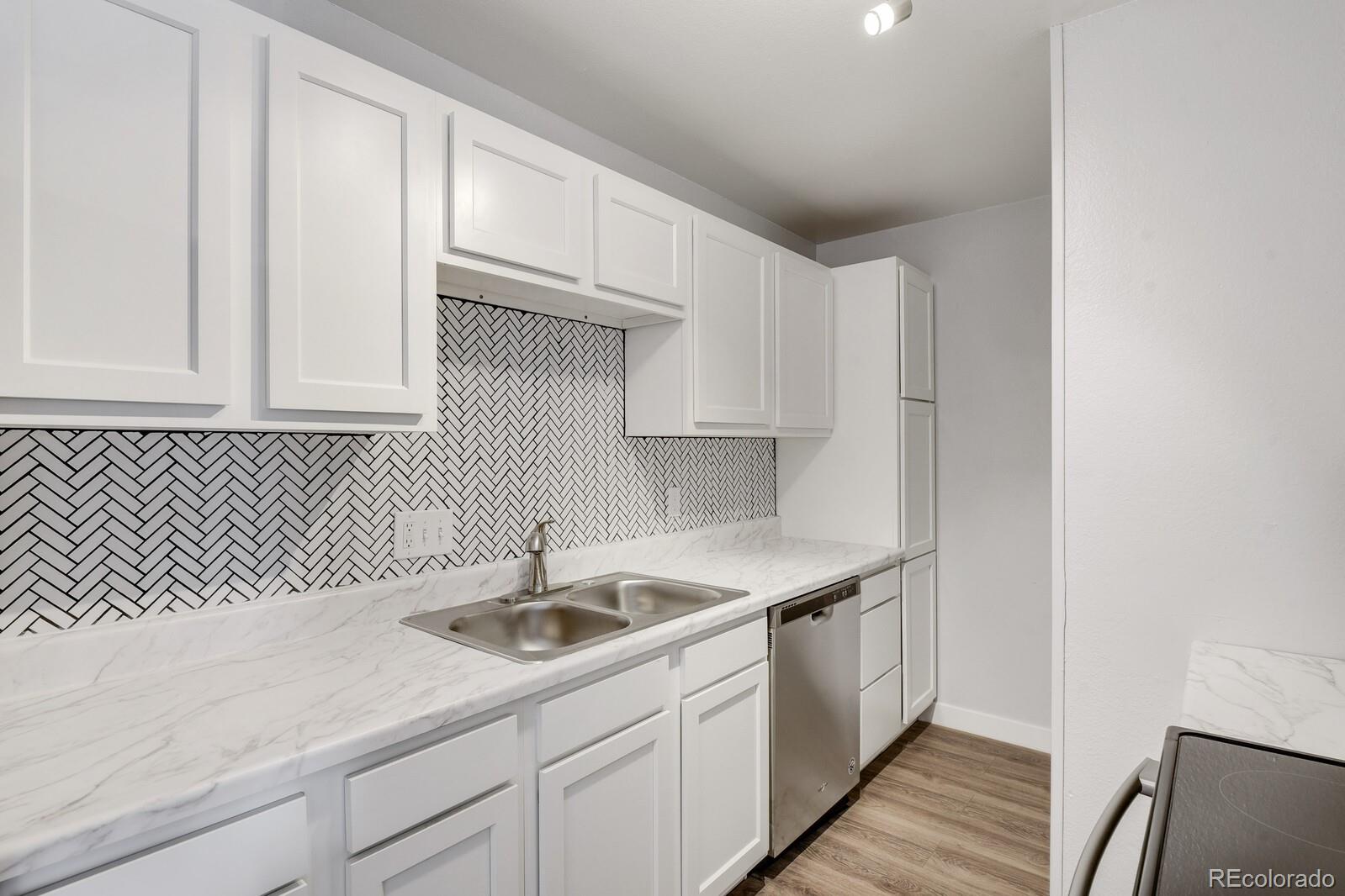 16359 W 10 Avenue Golden CO 80401