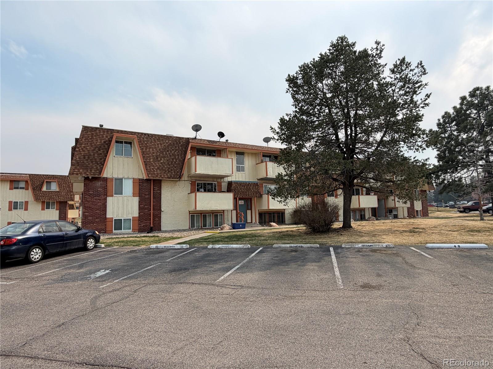 10211 Ura Lane Thornton CO 80260