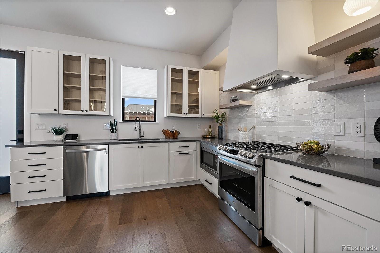879 30th Street Denver CO 80205