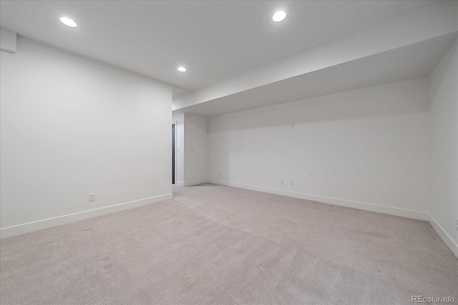 879 30th Street Denver CO 80205