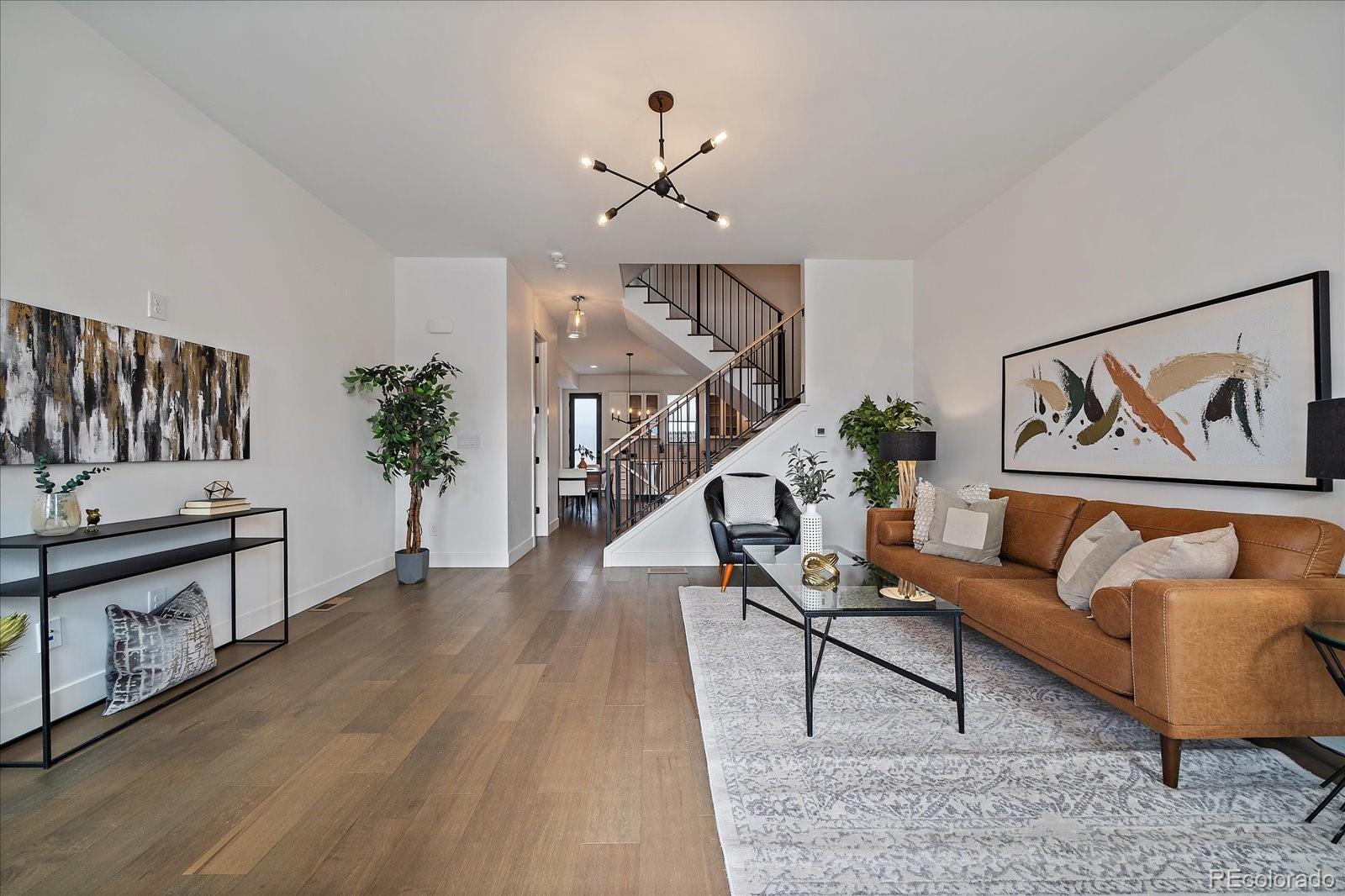 879 30th Street Denver CO 80205