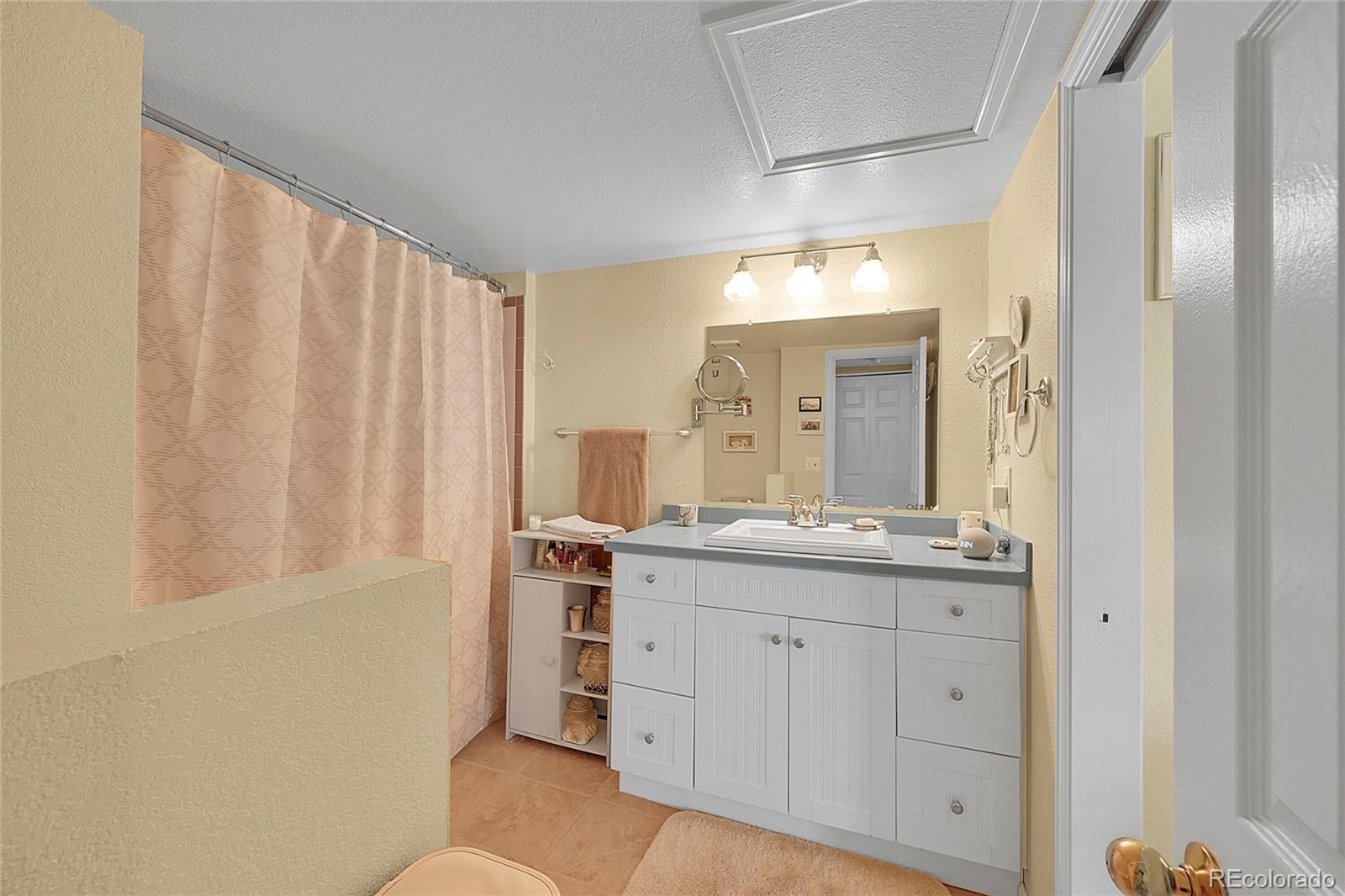 7448 Singinghills Court Boulder CO 80301