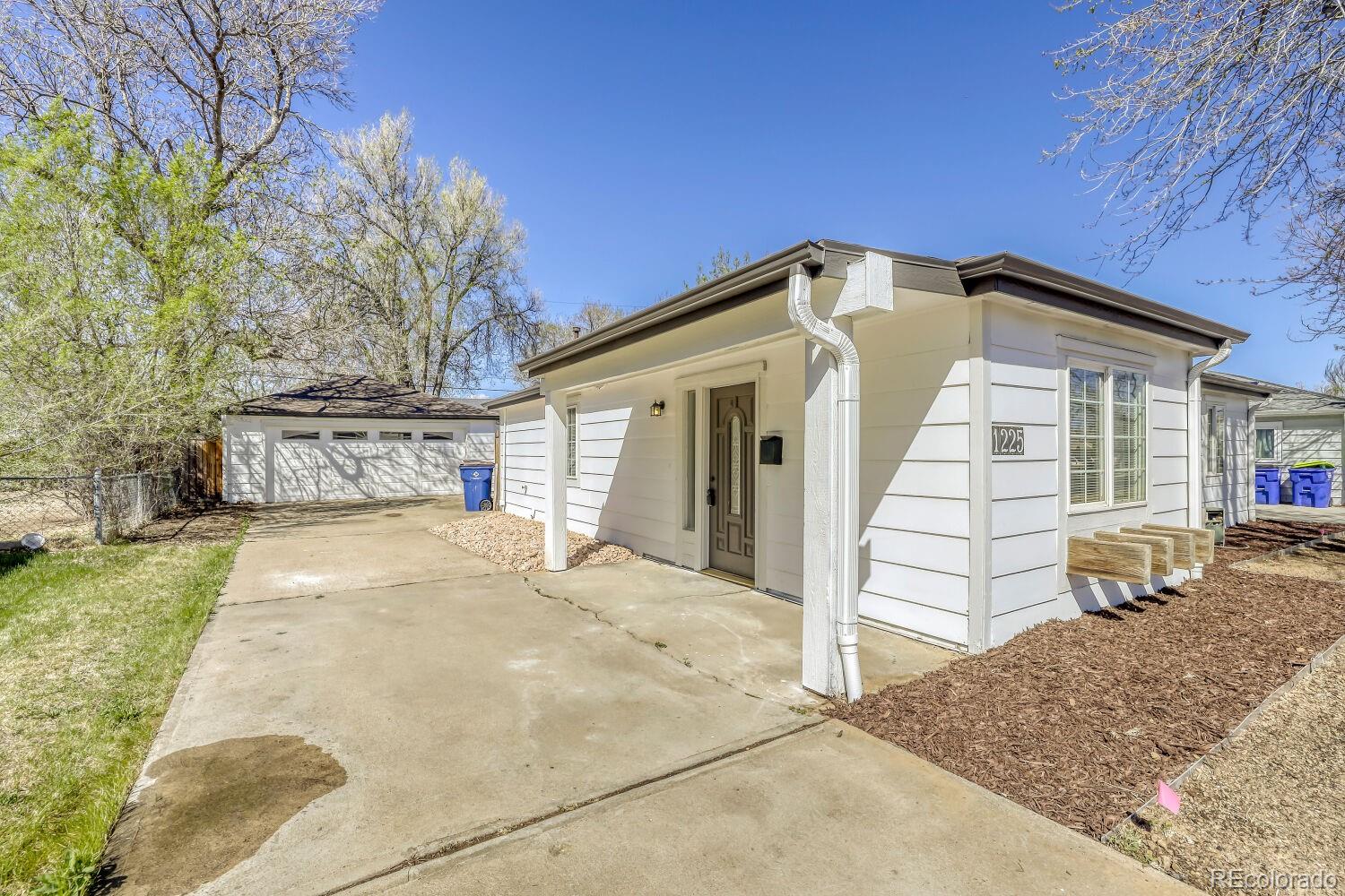 1225 Xanadu Street Aurora CO 80011