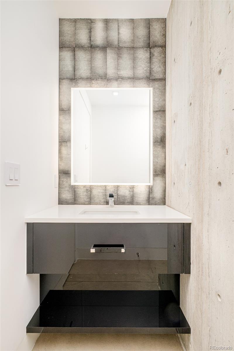 121 S Dexter Street Denver CO 80246