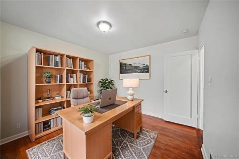1764 Oakland Street Aurora CO 80010