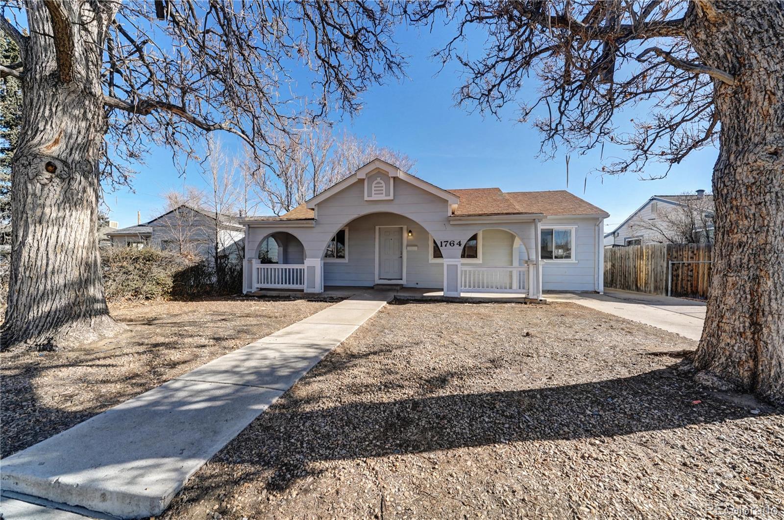 1764 Oakland Street Aurora CO 80010