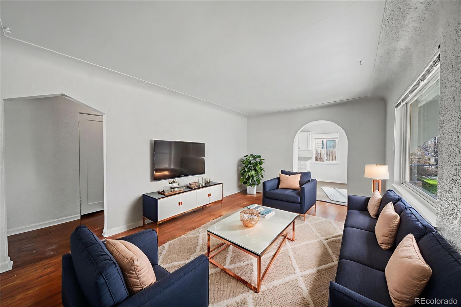 1764 Oakland Street Aurora CO 80010