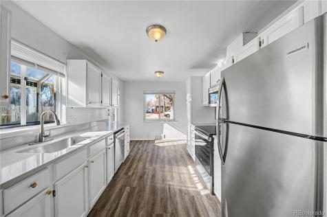 1764 Oakland Street Aurora CO 80010
