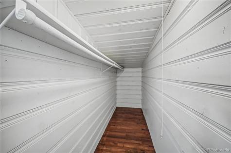 1764 Oakland Street Aurora CO 80010