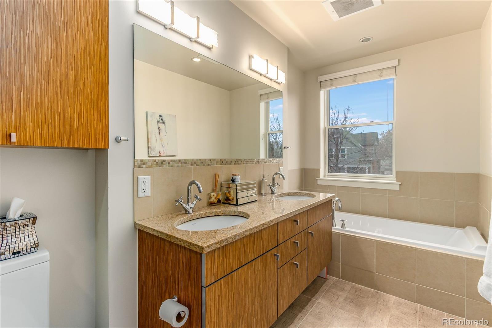 418 Acoma Street Denver CO 80204