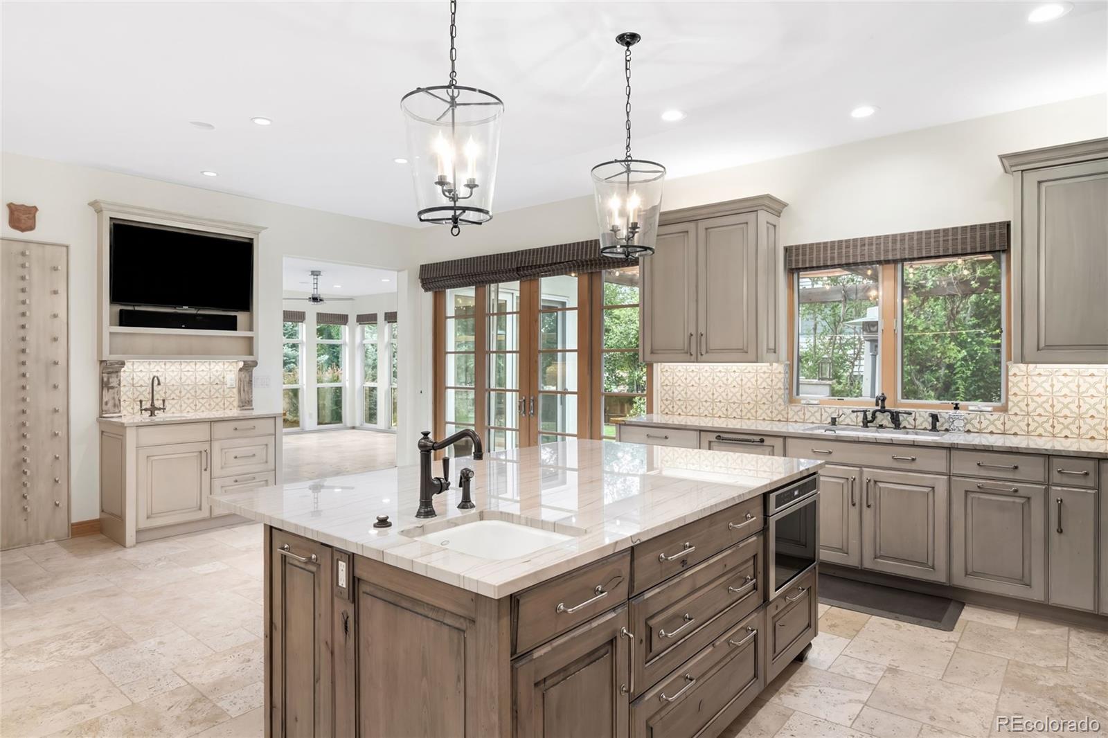 5904 Zinnia Court Arvada CO 80004