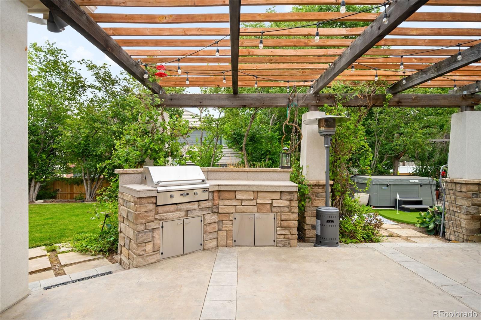 5904 Zinnia Court Arvada CO 80004