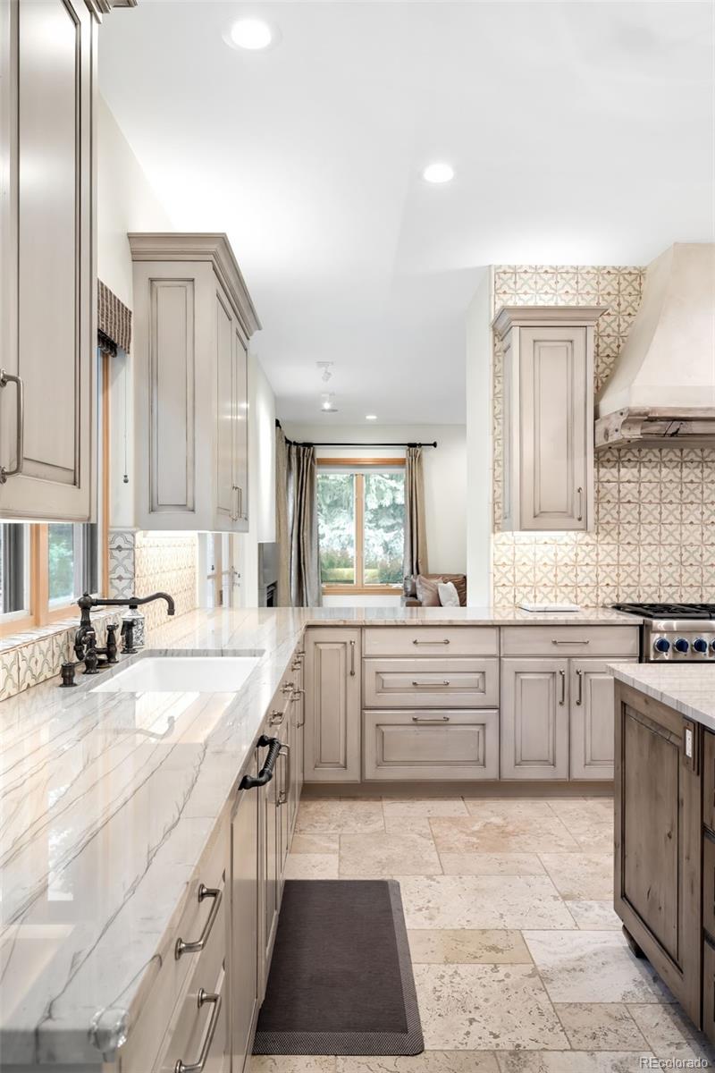 5904 Zinnia Court Arvada CO 80004