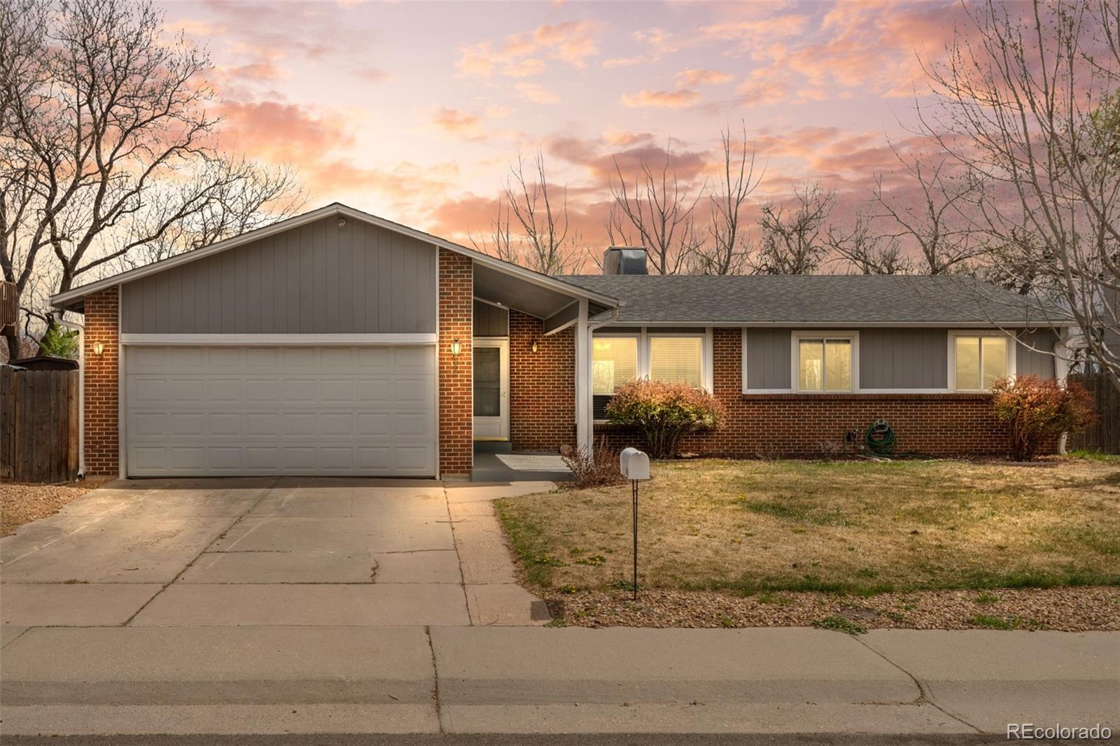1142 S Owens Street Denver CO 80232
