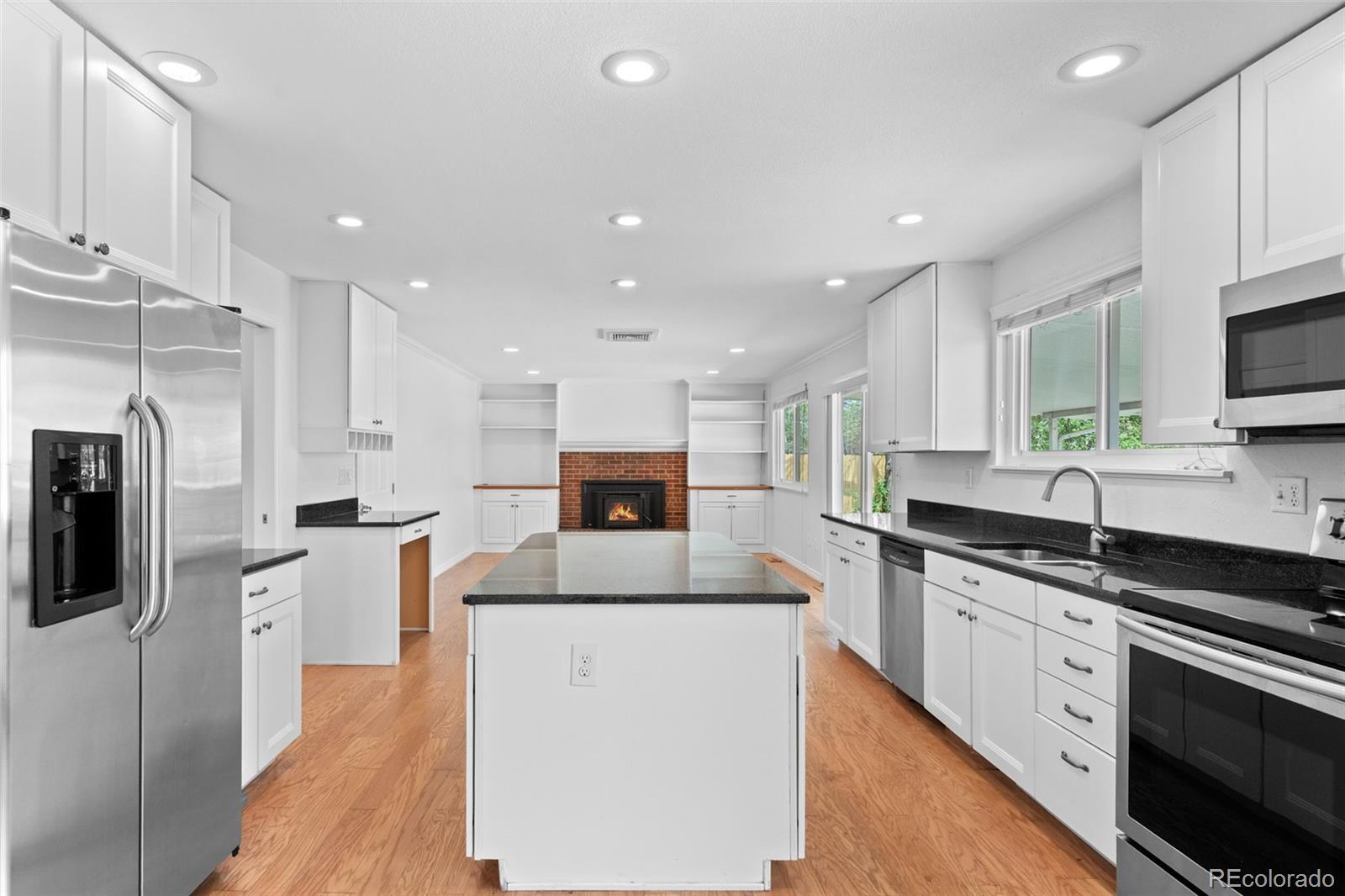 1142 S Owens Street Denver CO 80232