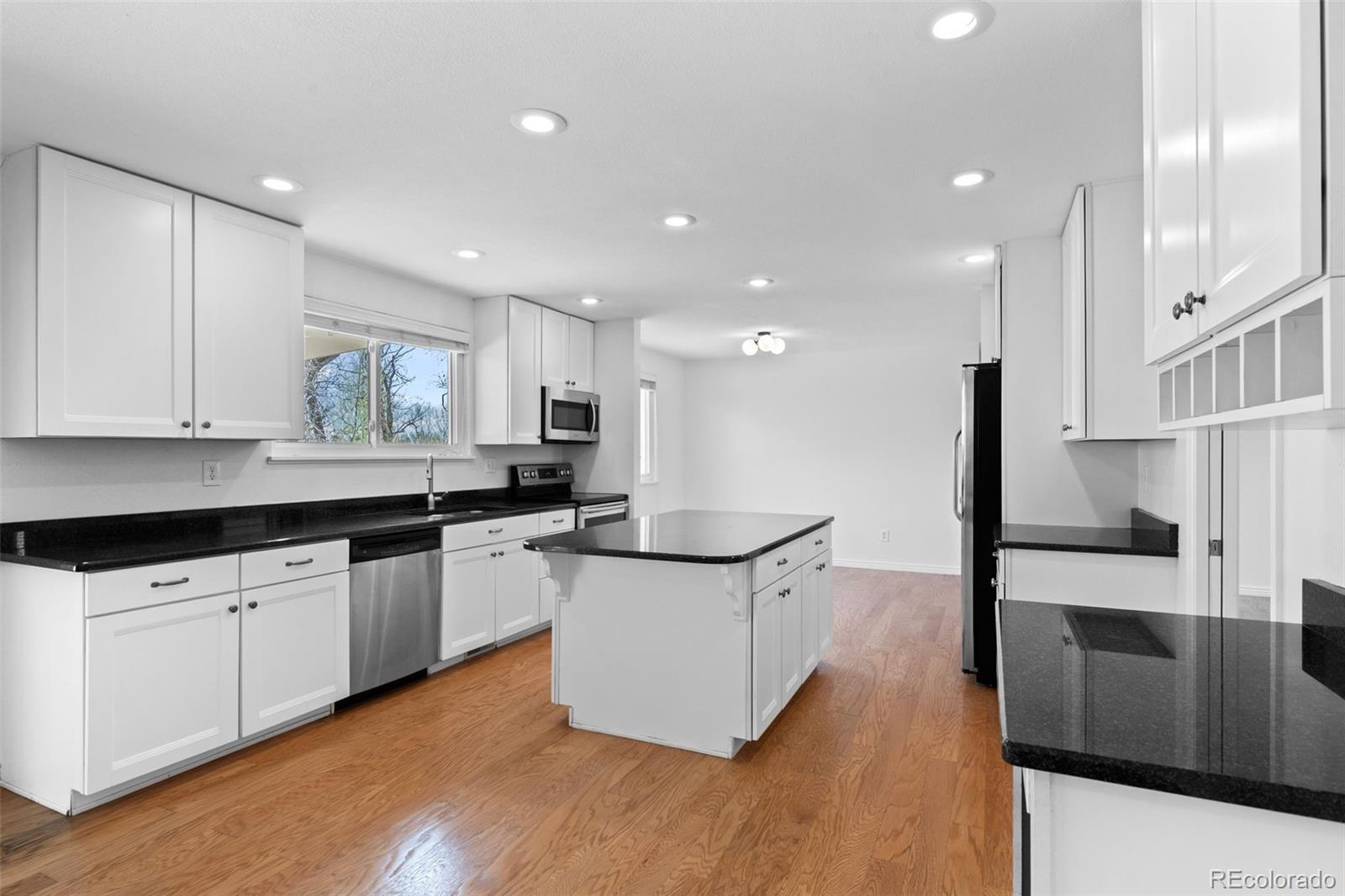 1142 S Owens Street Denver CO 80232