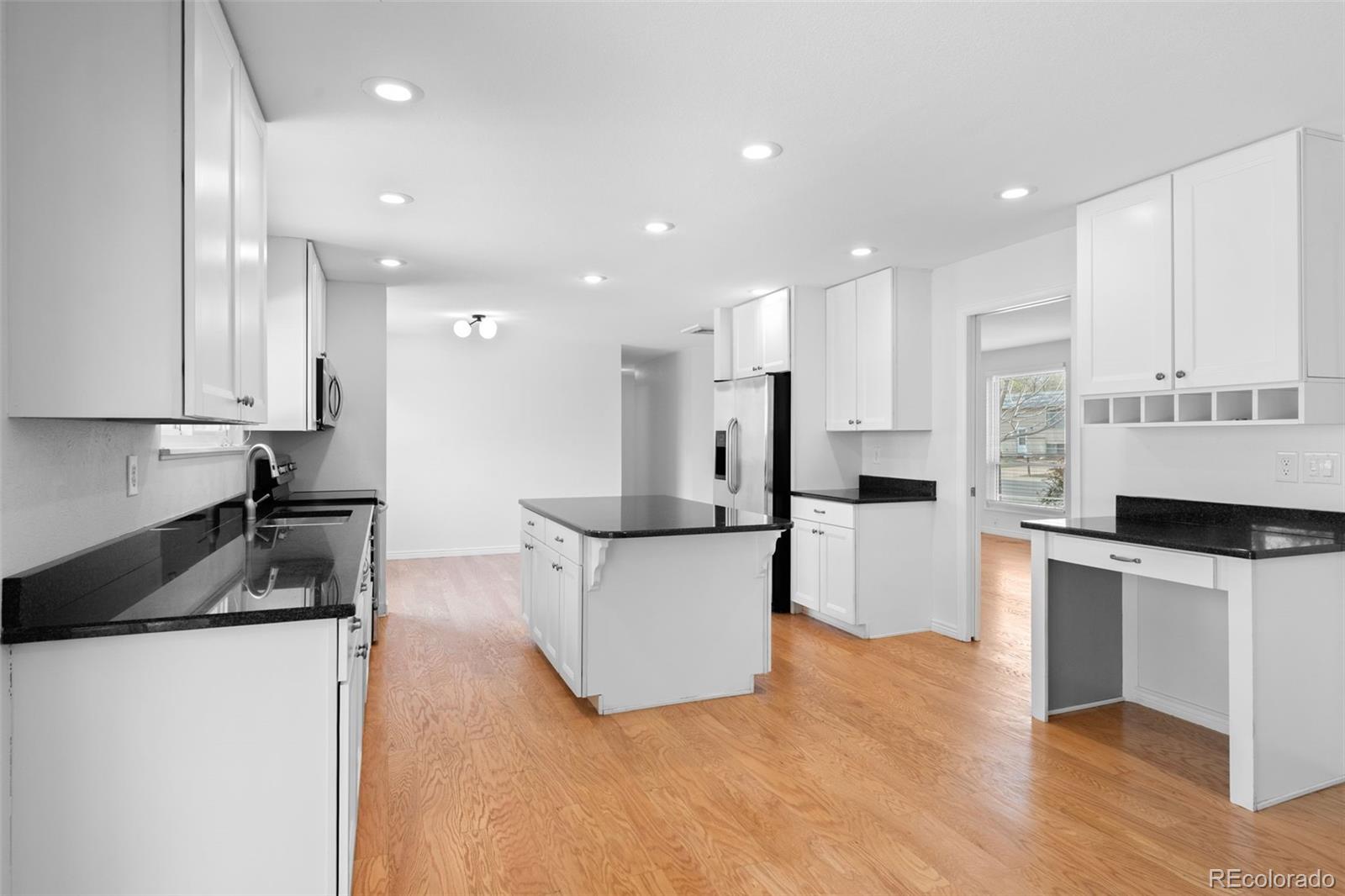 1142 S Owens Street Denver CO 80232