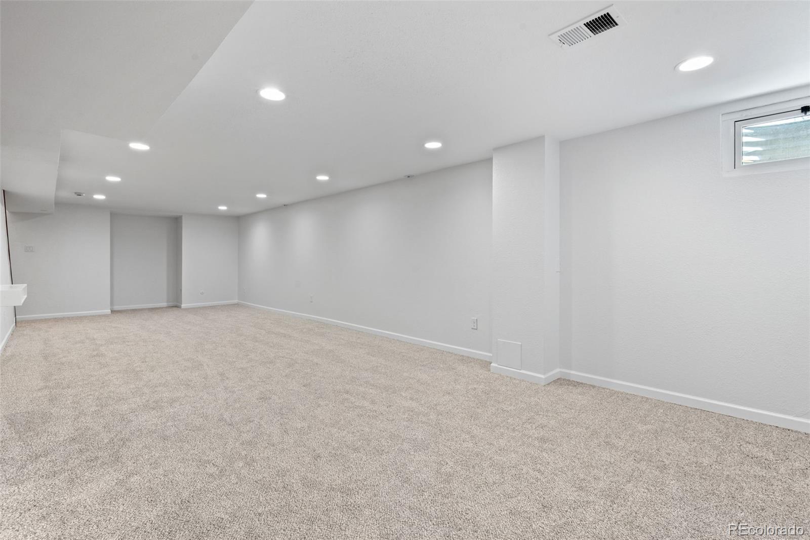 1142 S Owens Street Denver CO 80232