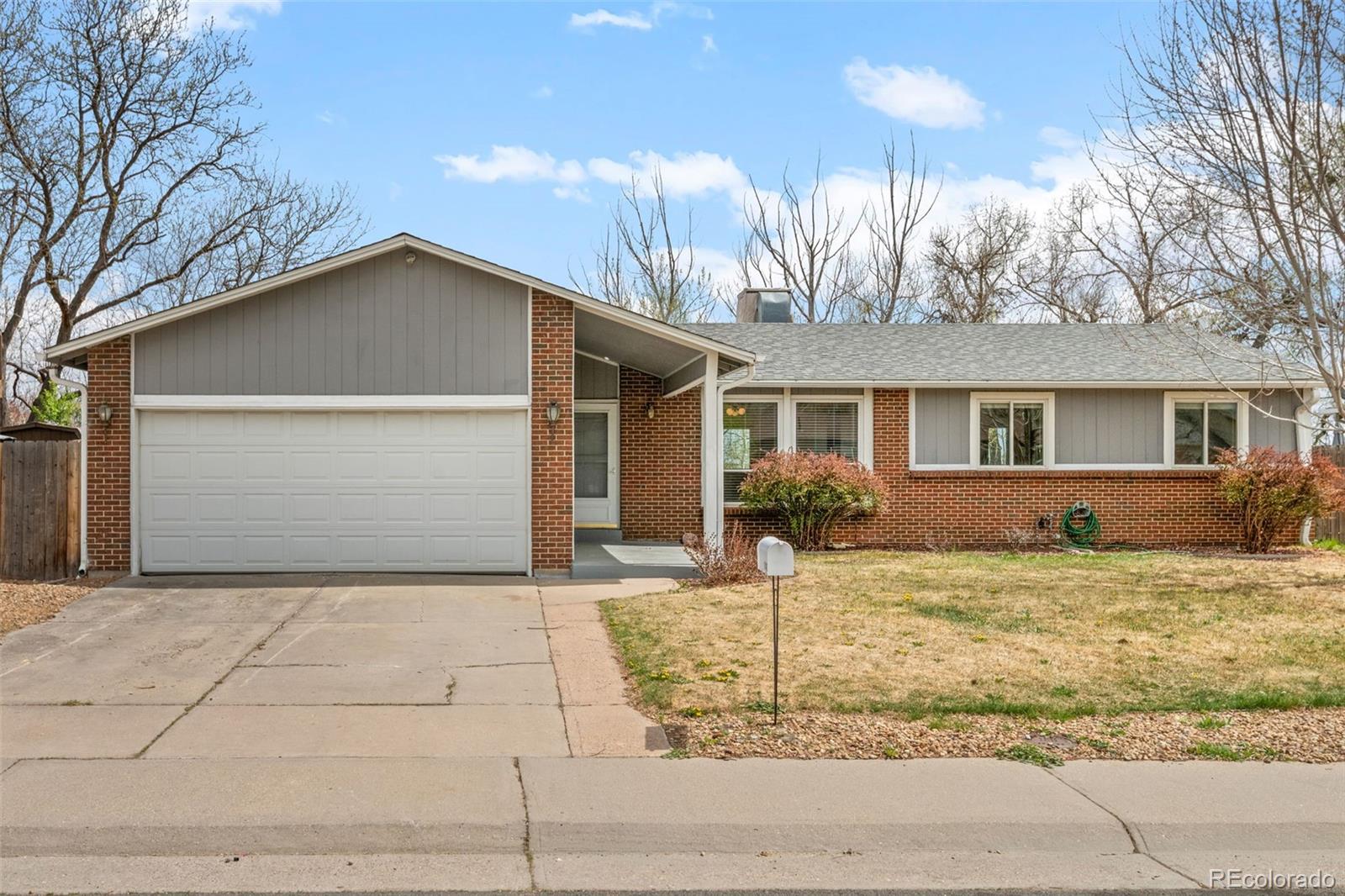 1142 S Owens Street Denver CO 80232