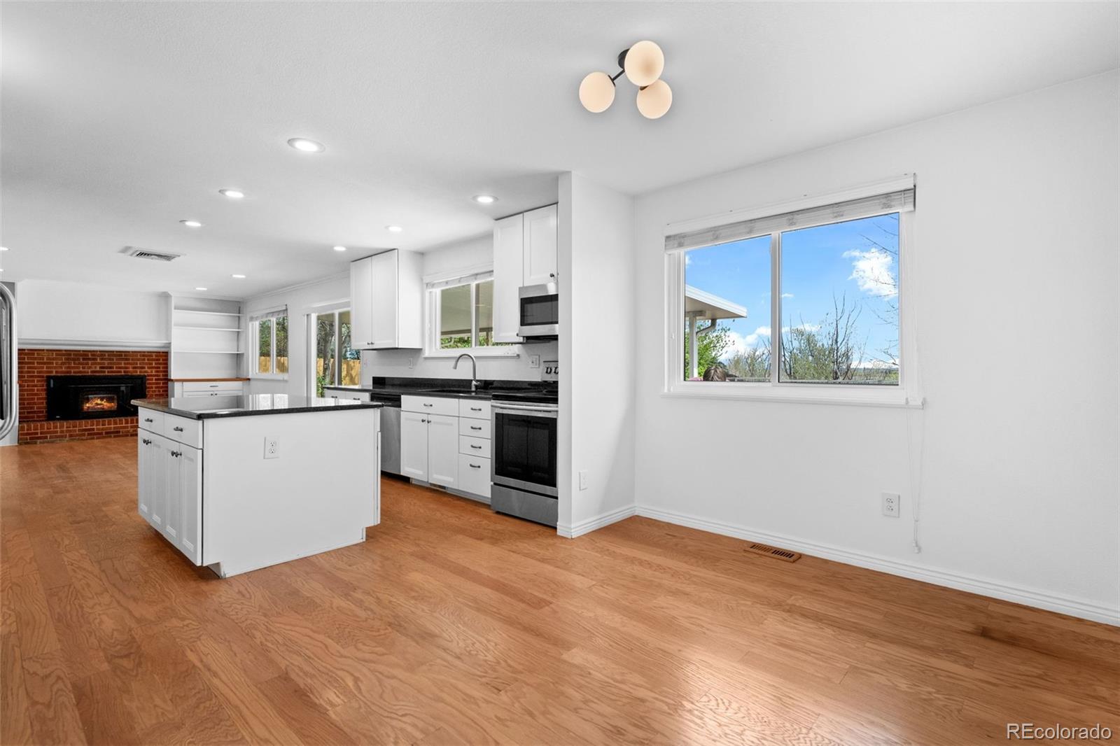1142 S Owens Street Denver CO 80232