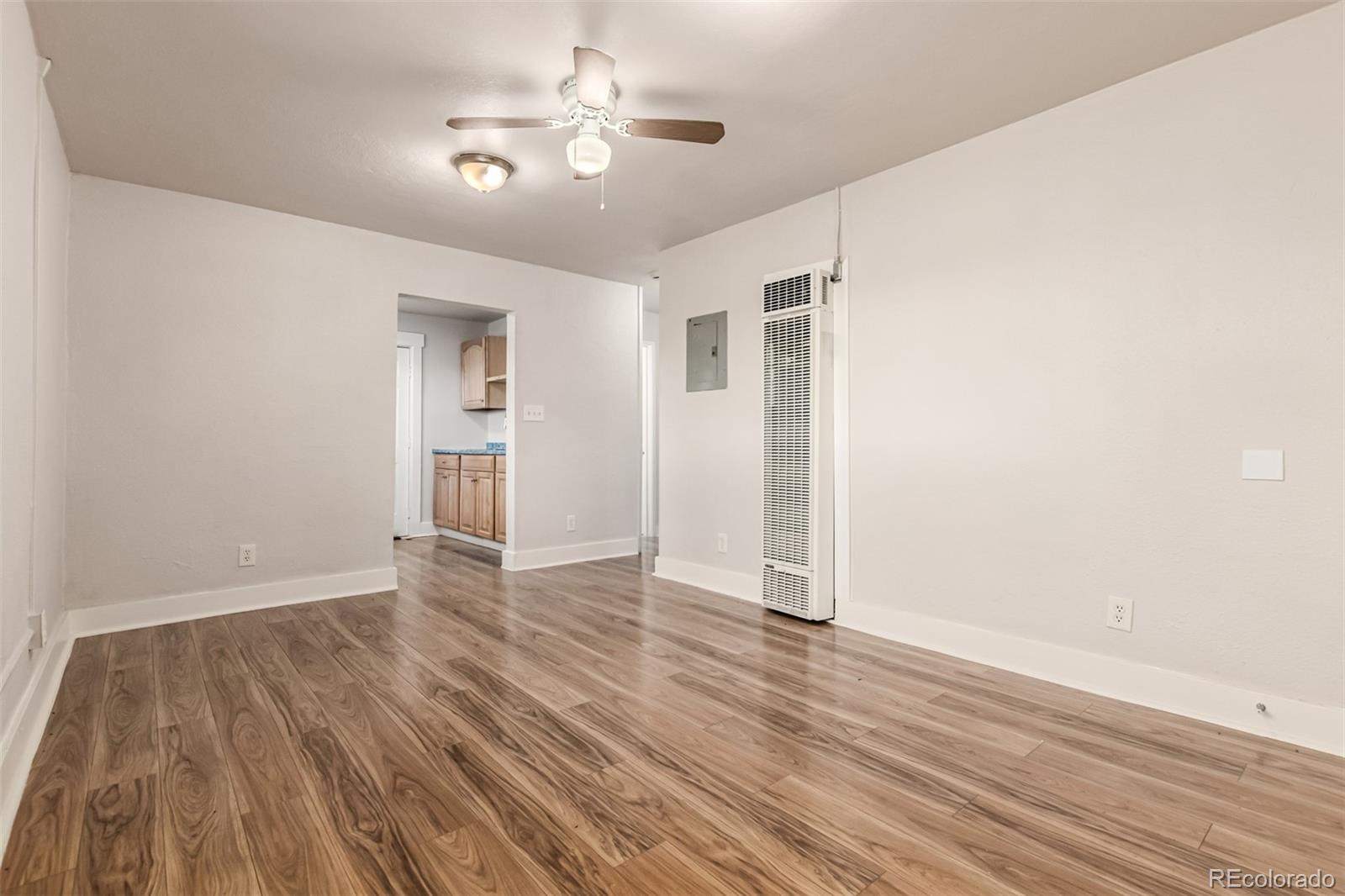 1538 Clinton Street Aurora CO 80010