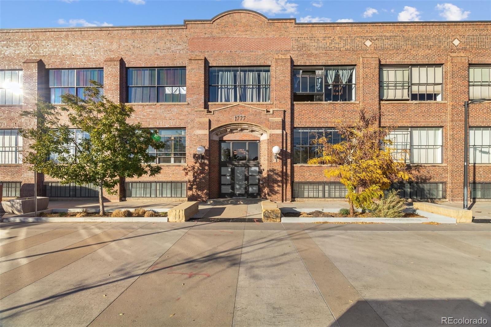 1777L E 39th Avenue Denver CO 80209