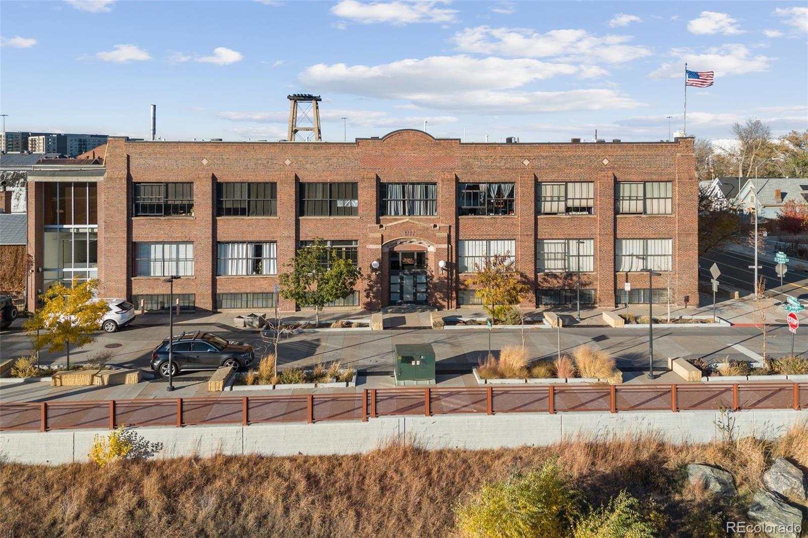 1777L E 39th Avenue Denver CO 80209