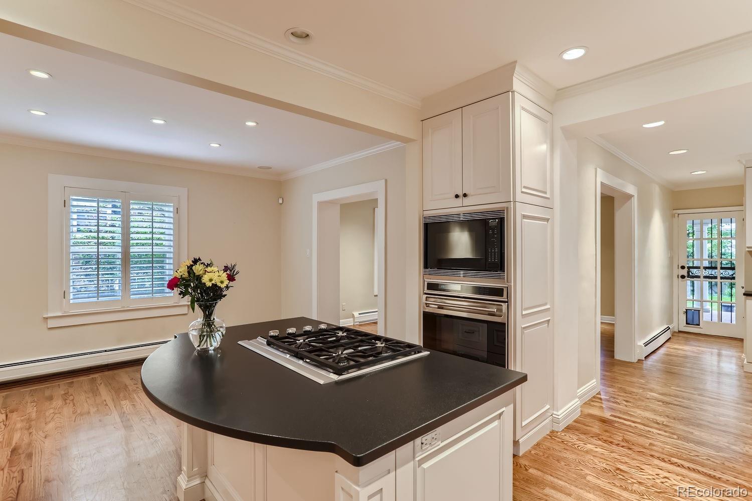 567 Race Street Denver CO 80206
