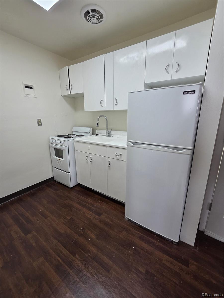 197 E Powers Avenue Littleton CO 80121