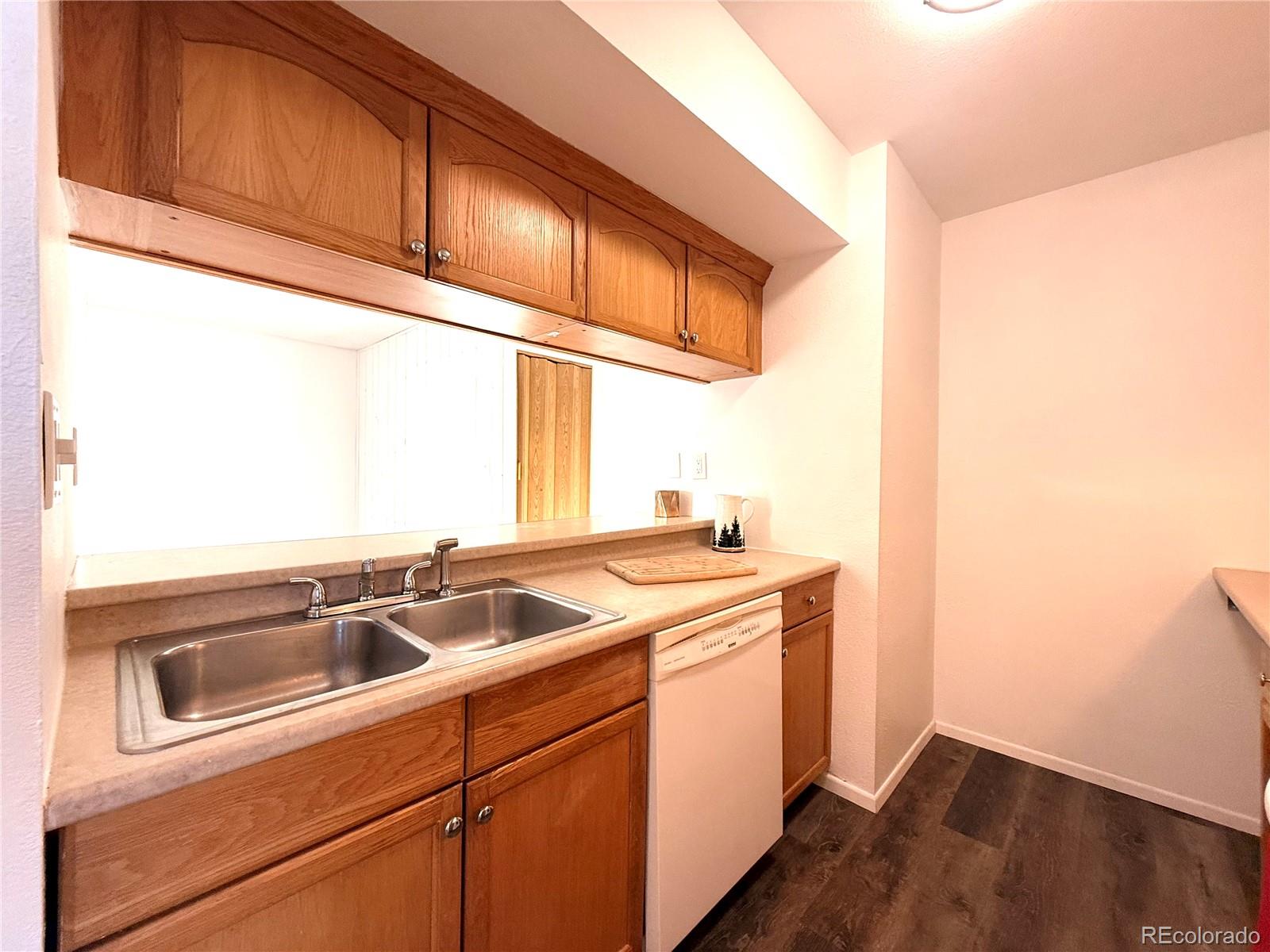 935 Saturn Drive Colorado Springs CO 80905