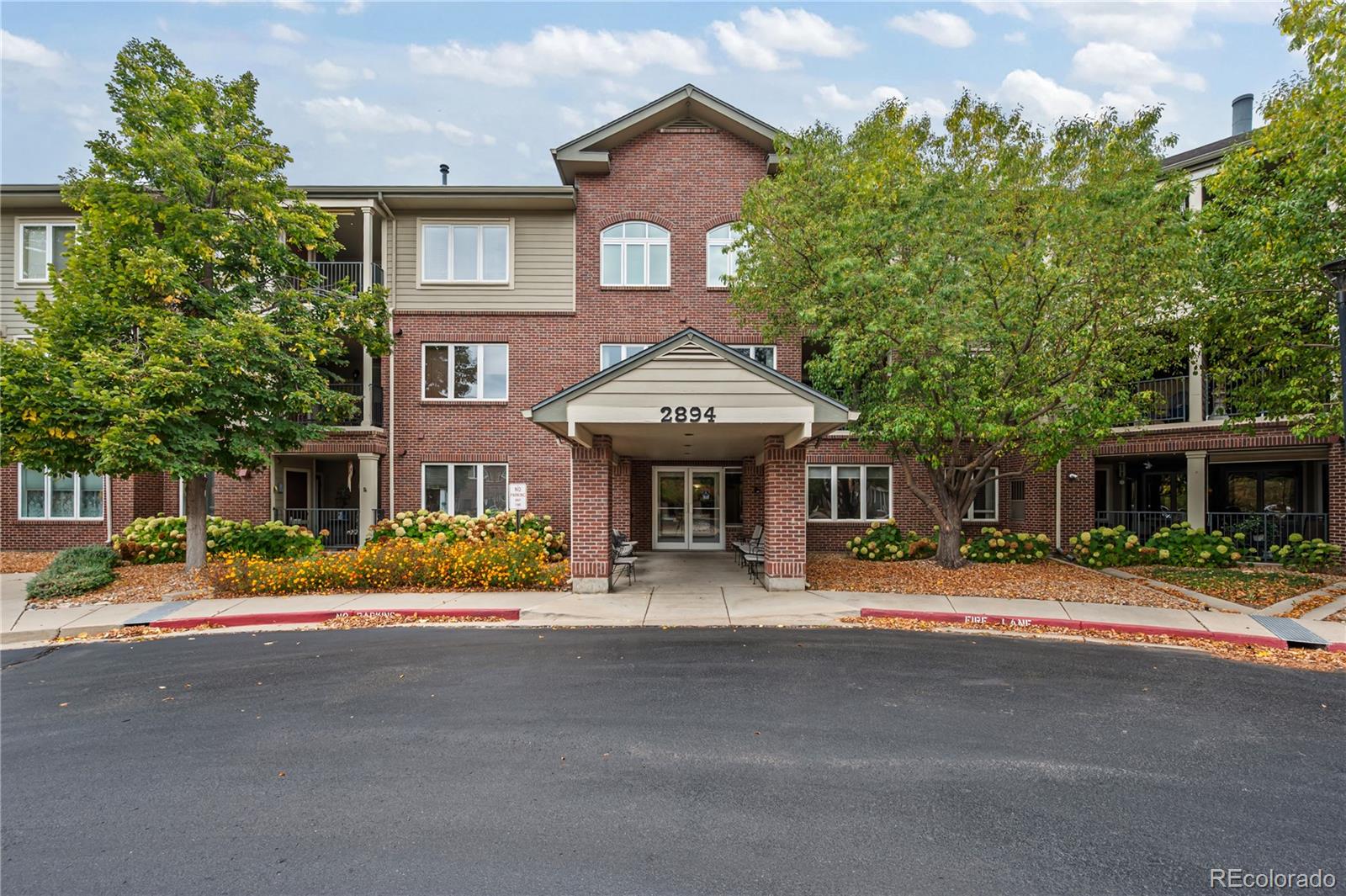 2894 W Riverwalk Circle Littleton CO 80123